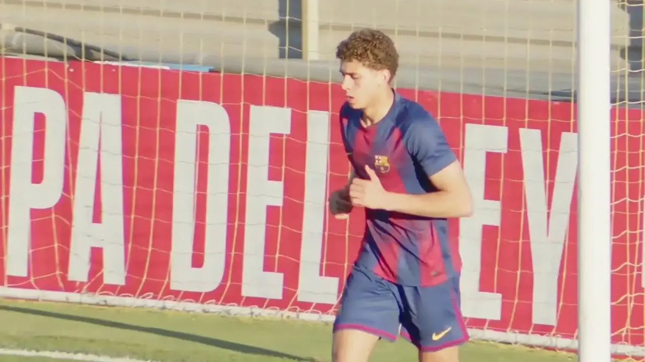 تفاصيل تشكيل شباب برشلونة أمام سي إف دام وموقف حمزة عبد الكريم